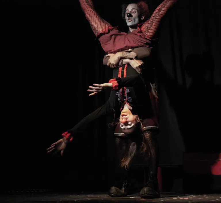 Circo: Cultura Rodante con la presentación de Equilibriosis circo
