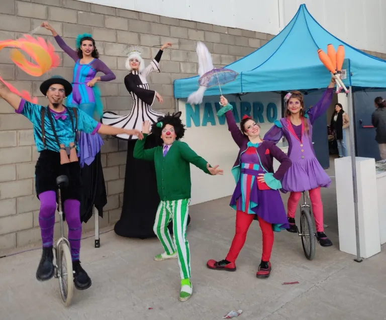 Infancias: Acompañar Cultura: show de Agarrumis