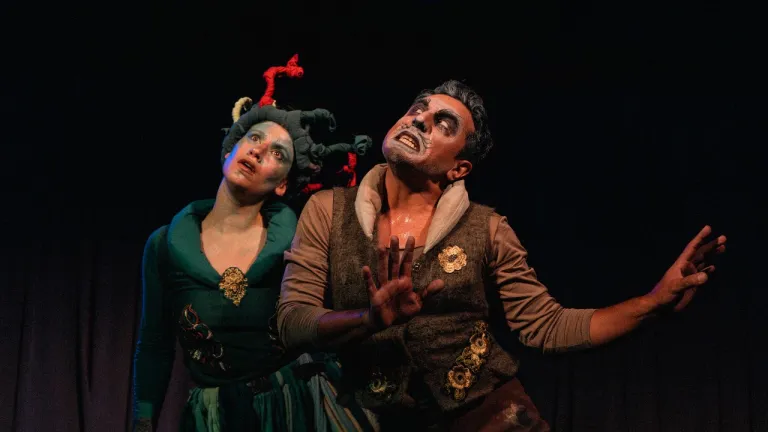 Obra: Ofidia, teatro animal (Azul)