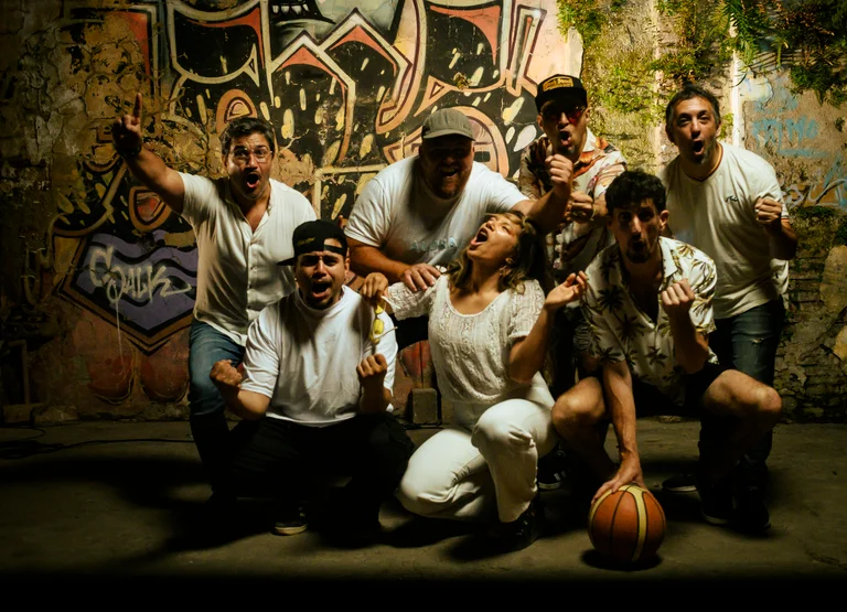 Show musical de Carinhosos da garrafa