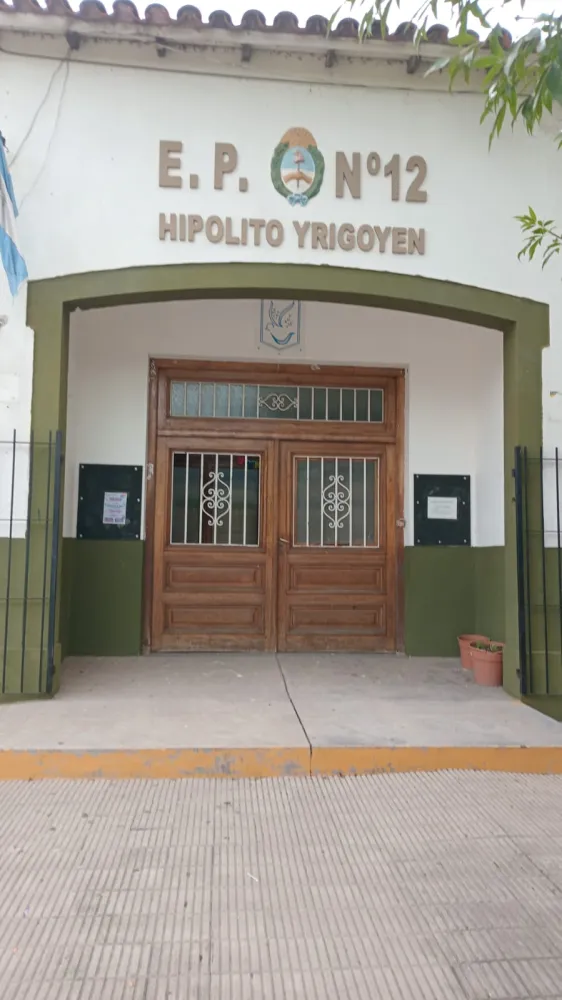 Escuela N° 12 Hipólito Yrigoyen