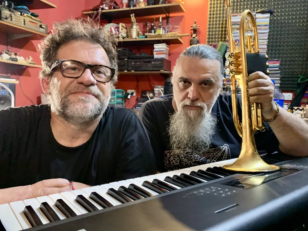 Gillespi & Álvaro Torres y Caro Conzonno se presentan en una nueva edición de Jueves Vivos