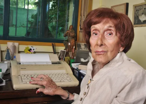 Se presenta la muestra “Aurora Venturini. Idas y vueltas por su vida y obra"