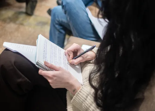 “Querido Diario”: sexto encuentro del taller de escritura autoficcional en la Biblioteca Central