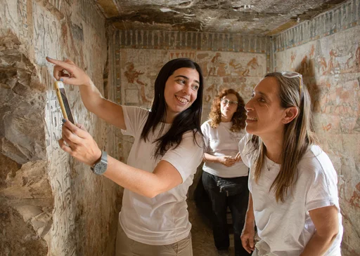 Exposición “Voces del Antiguo Egipto” en el Teatro Argentino 